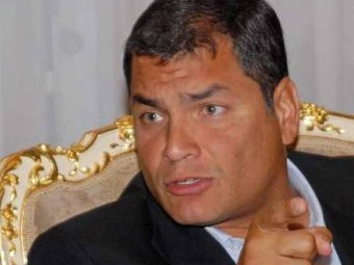 Presidente de Ecuador dice que será cauteloso con Juan Manuel Santos