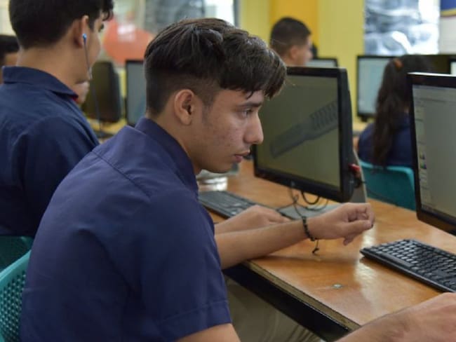 Amazon entrega certificaciones a jóvenes de Barranquilla
