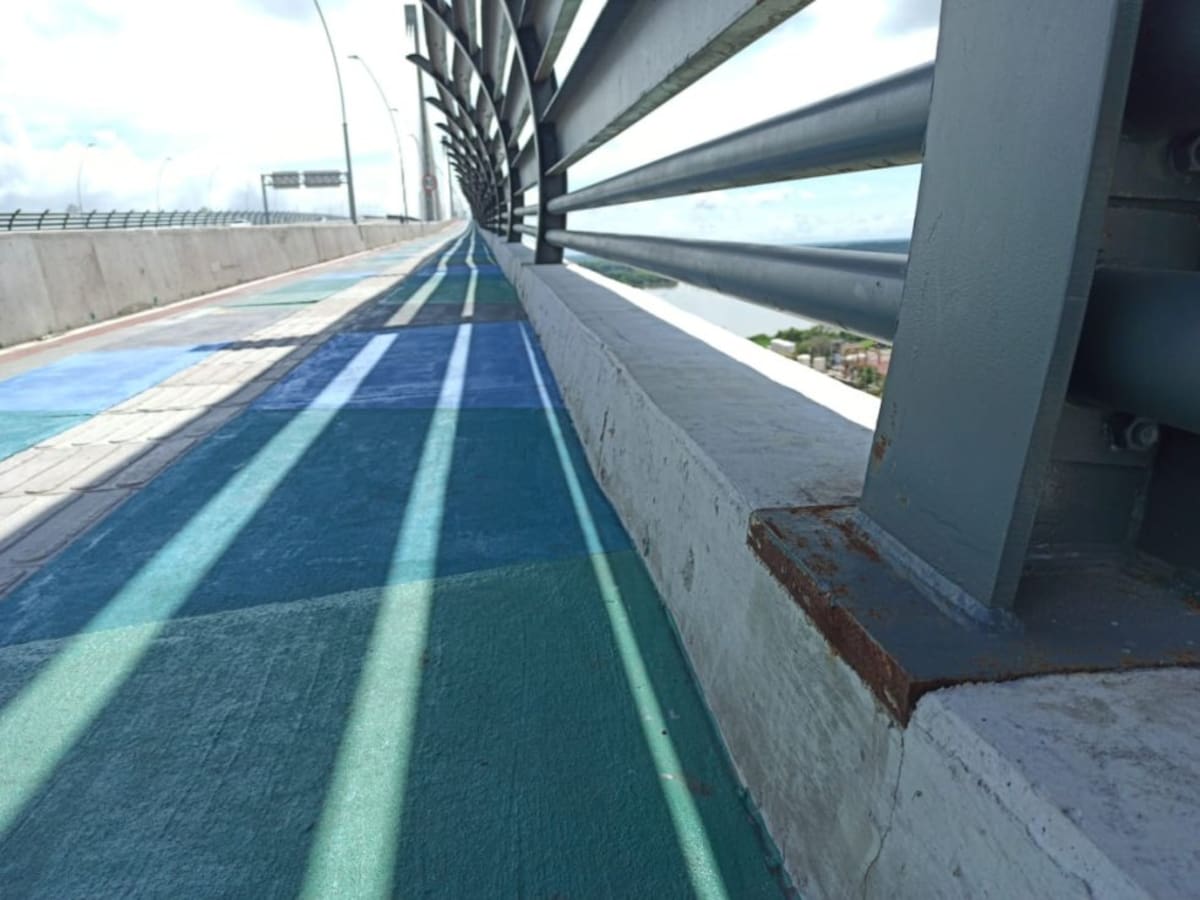La constructora Sacyr aseguró que evaluará la aparición de óxido en elementos del puente