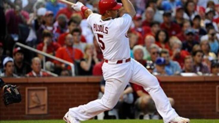 Los Cardenales ganaron por paliza 16-7 a los Vigilantes y ponen 2-1 la Serie Mundial del Beisbol