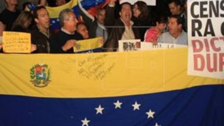 La situación de Venezuela en la columna de Santiago Rodríguez