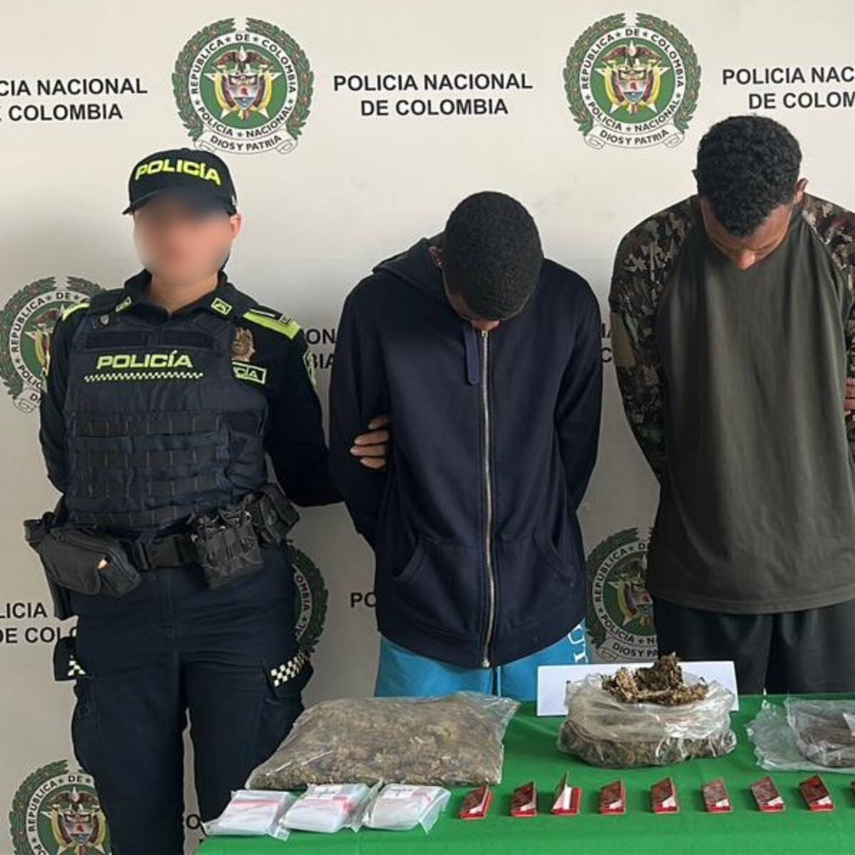 Cayeron presuntos expendedores de drogas en Cartagena: policía utilizó apoyo de drones