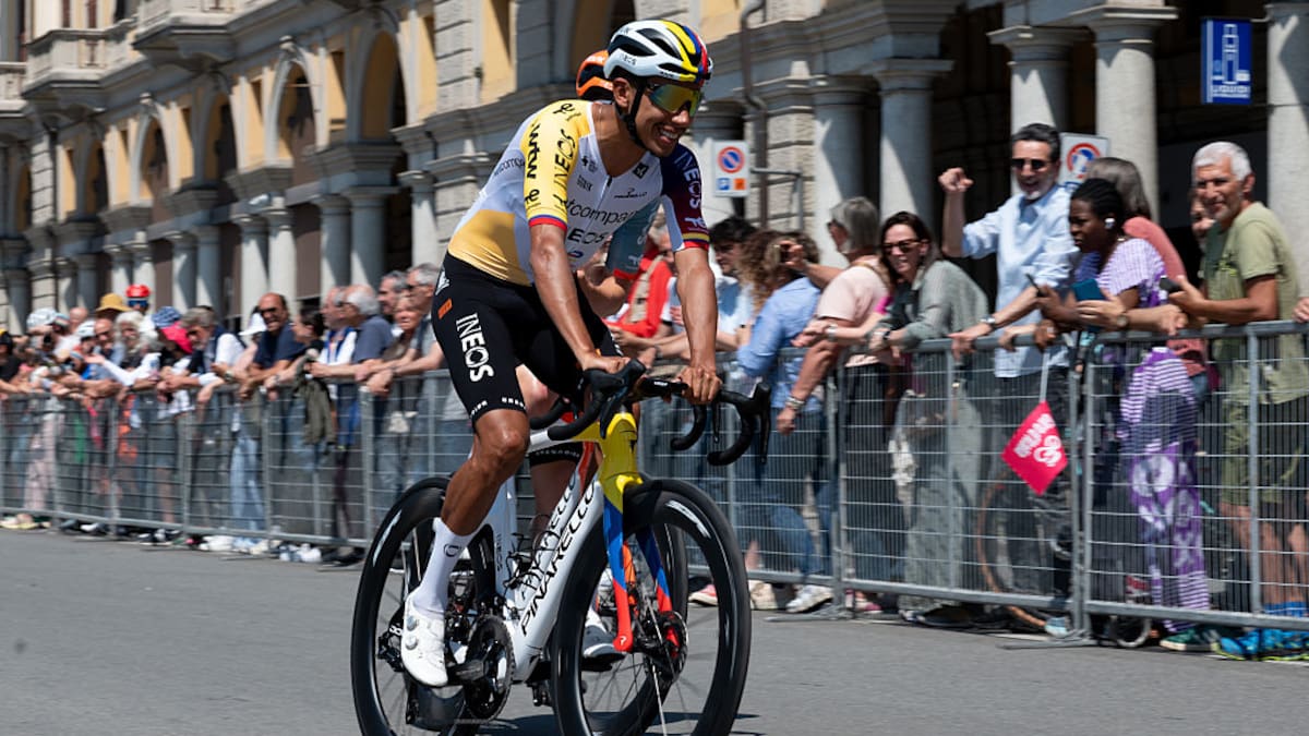 Golpe de autoridad de Vingegaard en la etapa 14 del Giro de Italia; Egan Bernal en el top 10