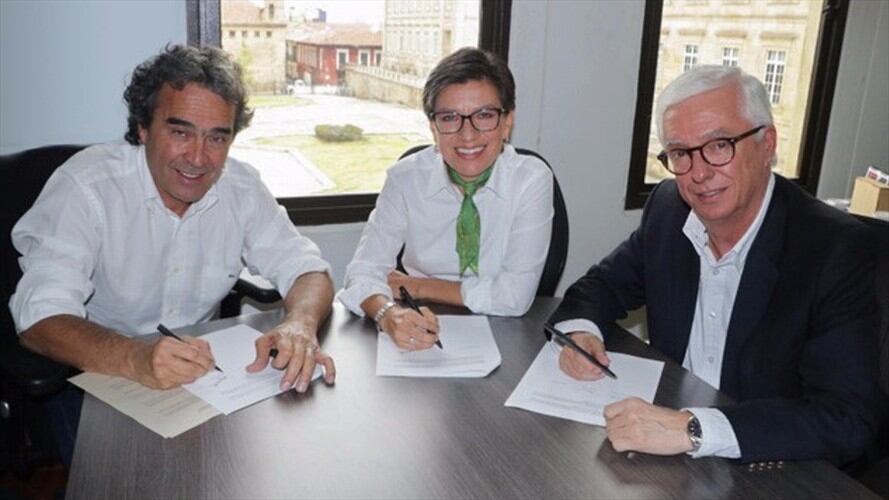 Se abre paso la alianza entre Claudia López, Sergio Fajardo y Jorge Robledo. Foto: Prensa Claudia López