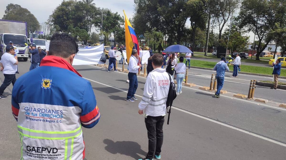 EN VIVO | Protestas de trabajadores de la Aerocivil: Movilidad, TransMilenio y más