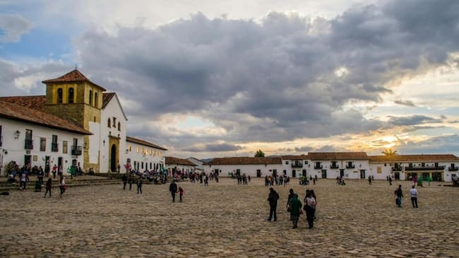 La Semana Santa de 2026 proyecta una alta dinámica en la movilidad de viajeros en el país. Crédito: Pexels