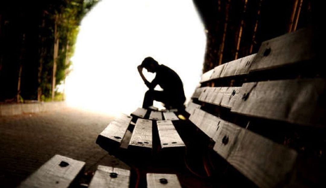 Entre enero y octubre de 2021 se registraron 2.122 suicidios en Colombia