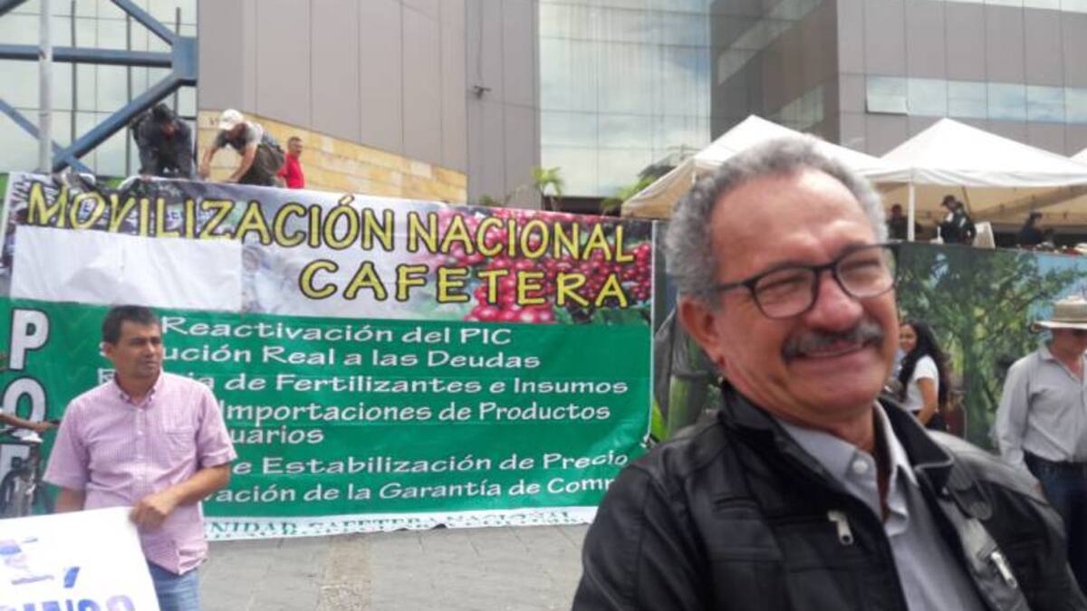No tenemos ni para el mercado en las fincas: Dimás Arias cafetero del Quindío