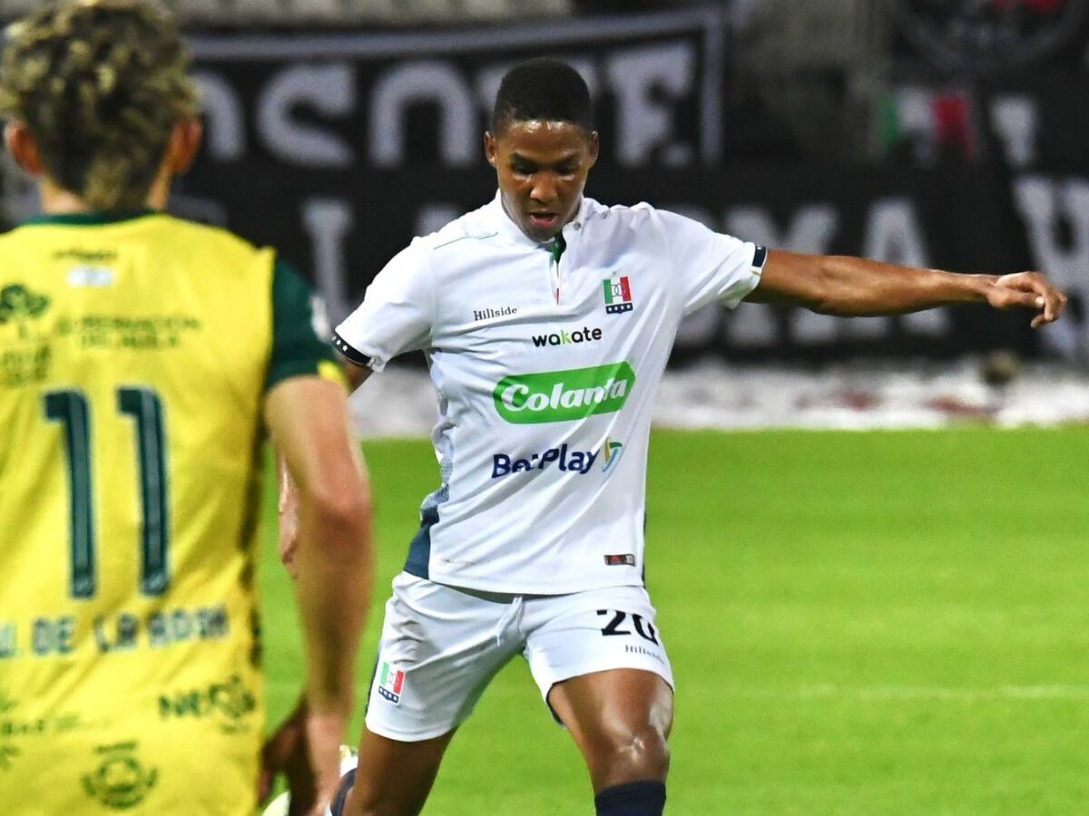 Once Caldas pierde un duelo directo por el descenso con Atlético Huila