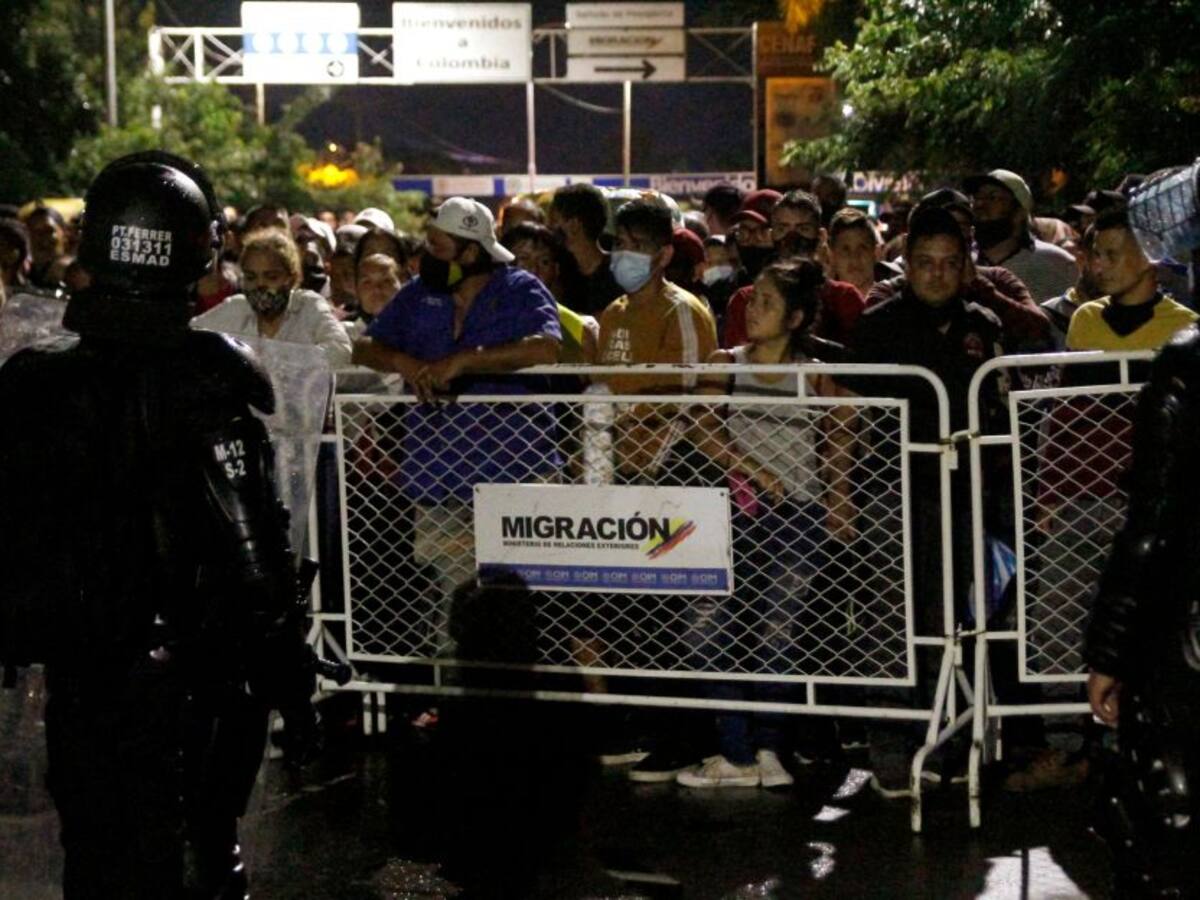 Pasamos de 150.000 extranjeros a casi 2 millones: gerente de Frontera