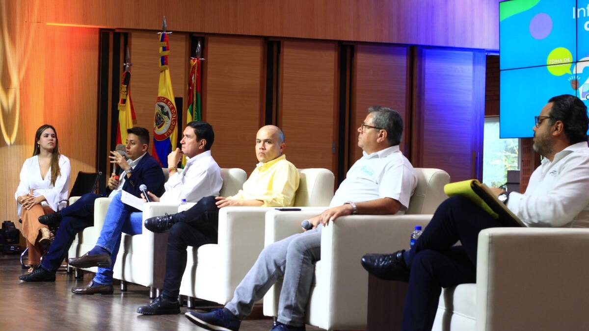 Alcalde de Piedecuesta plantea liquidación de Metrolinea