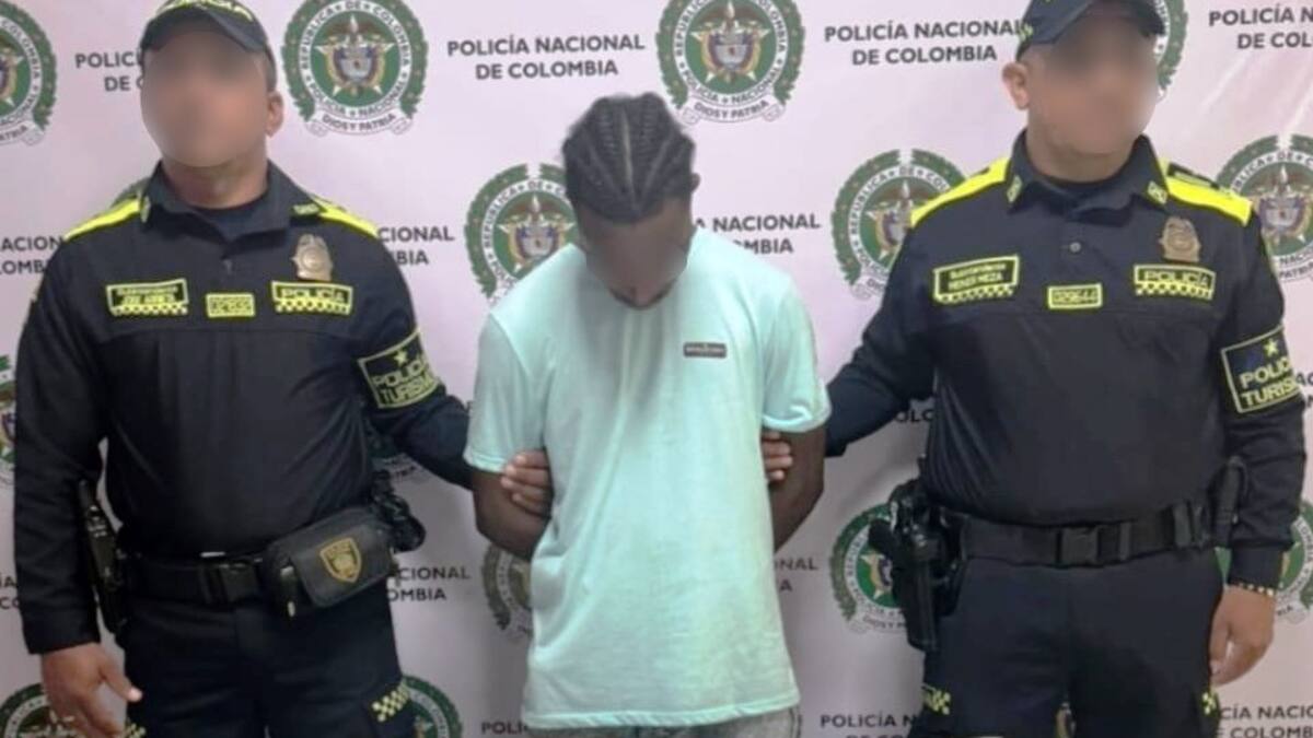 Caen dos presuntos delincuentes dedicados al hurto de celulares en la modalidad de cosquilleo