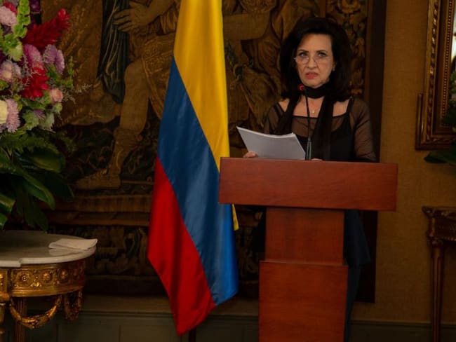 Gobierno alista recursos para 2.568 colombianos varados en el exterior