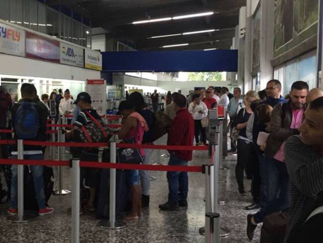 Múltiples vuelos cancelados por el cierre del Aeropuerto Matecaña