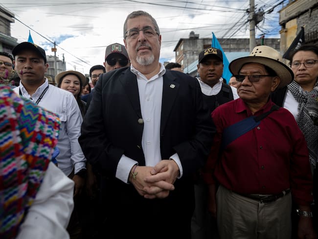 Tribunal electoral de Guatemala deja en firme la elección presidencial de Bernardo Arévalo