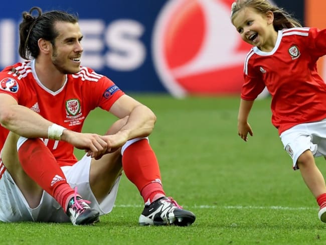 Gareth Bale pidió matrimonio a su novia Emma Rhys-Jones