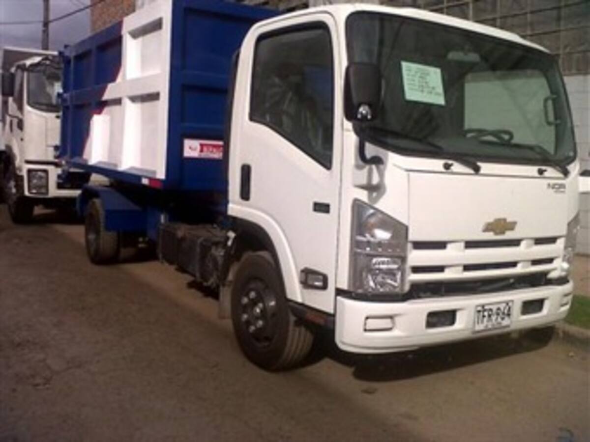Vehículos de recolección de basura de Duitama, Boyacá entran a revisión técnico mecánica