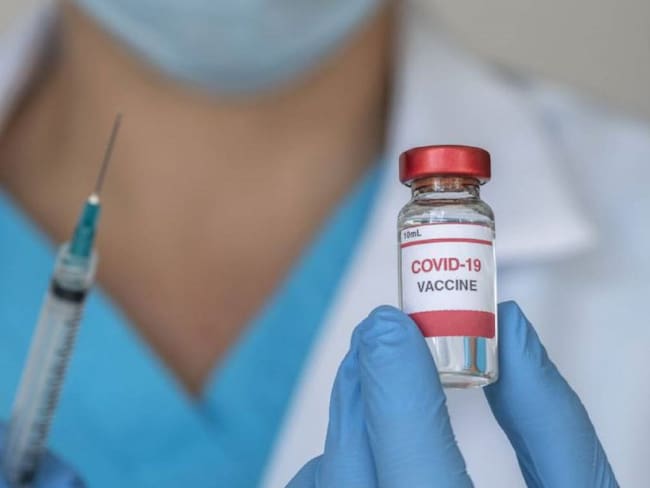 65 municipios de Santander empezaron a vacunar todos los mayores 18 años