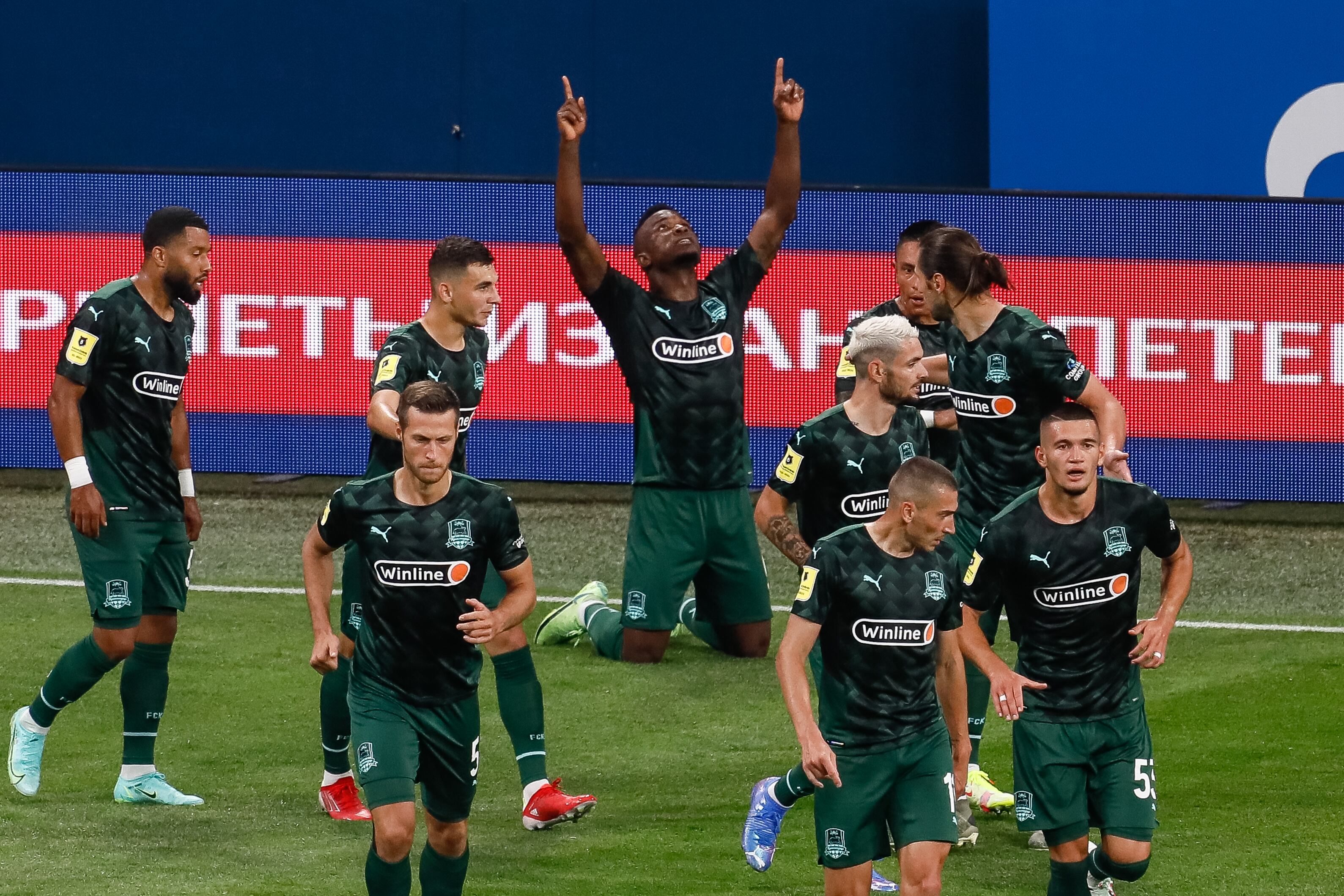 Jhon Córdoba anotó y asistió en la victoria del Krasnodar en el fútbol de Rusia.