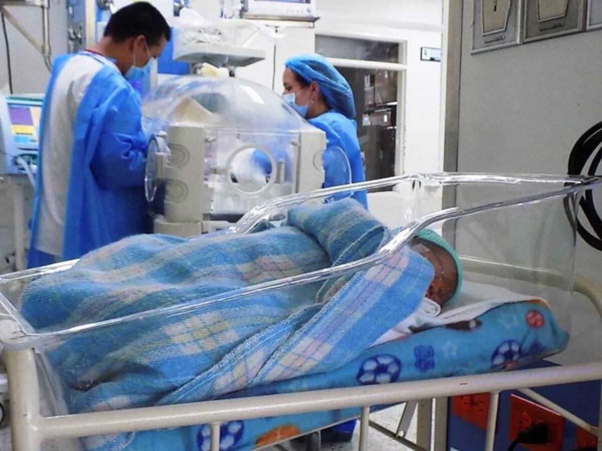 Renuncian varios pediatras por falta de pago de sus salarios en Cartagena