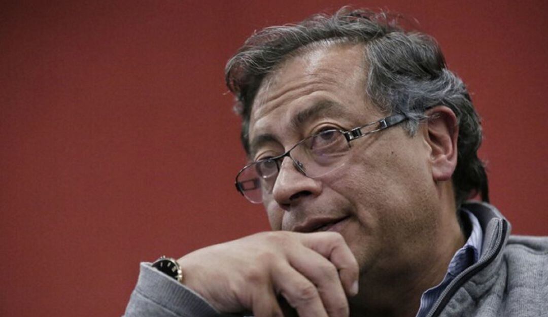 Gustavo Petro fue denunciado ante la Corte Suprema por un tweet en el que pide a los ciudadanos que si venden su voto marquen Petro y Pacto histórico en el tarjetón. 