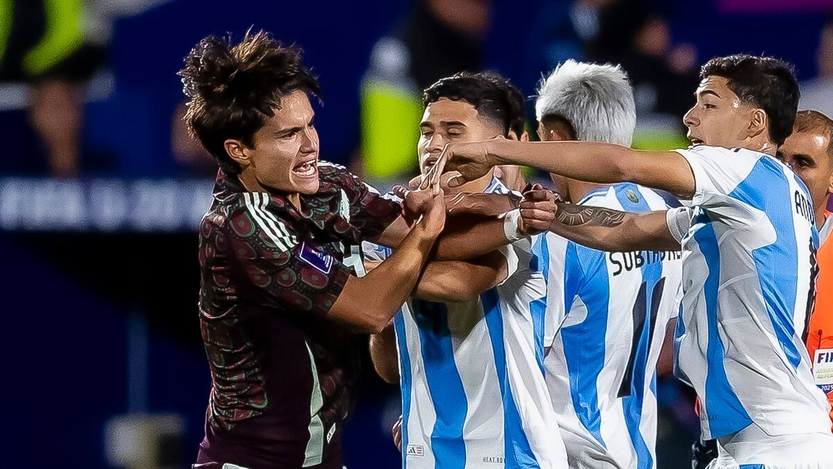 ¿Burla a México? Jugadores de Argentina Sub-20 se retiraron escuchando la música del Chavo
