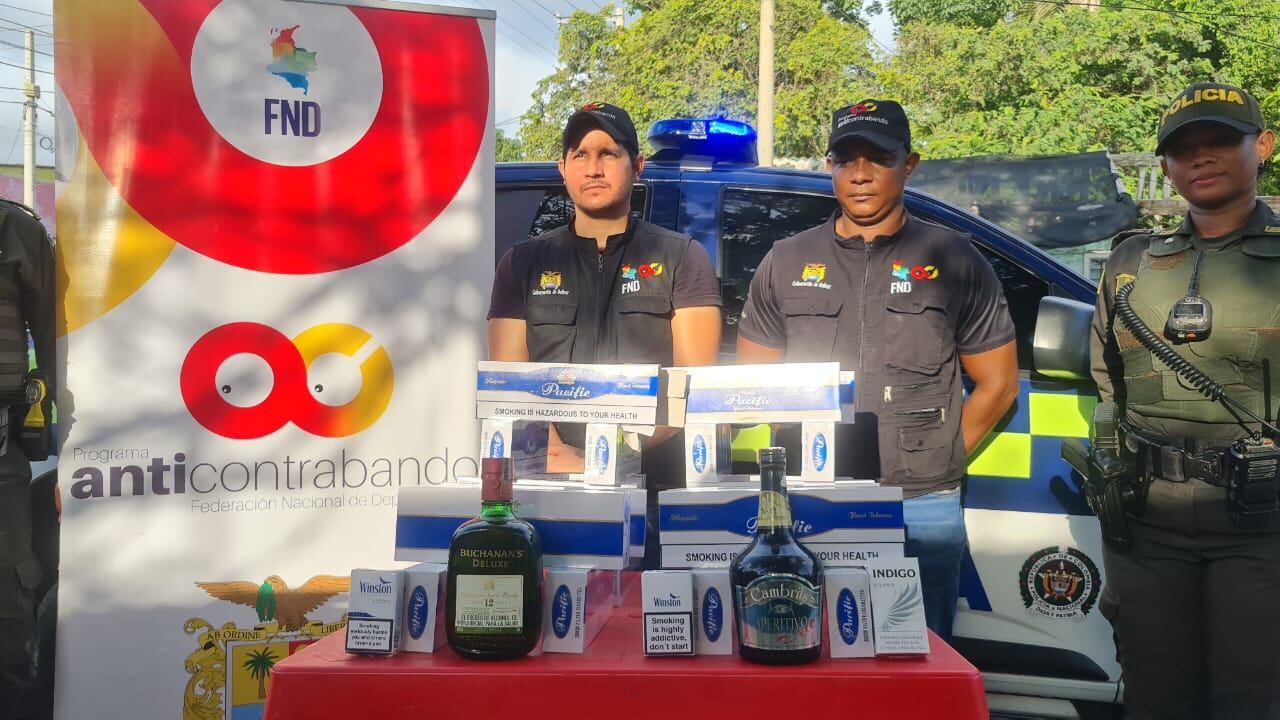 Incautan 4.840 colillas de cigarrillo y licor con estampillas adulteradas