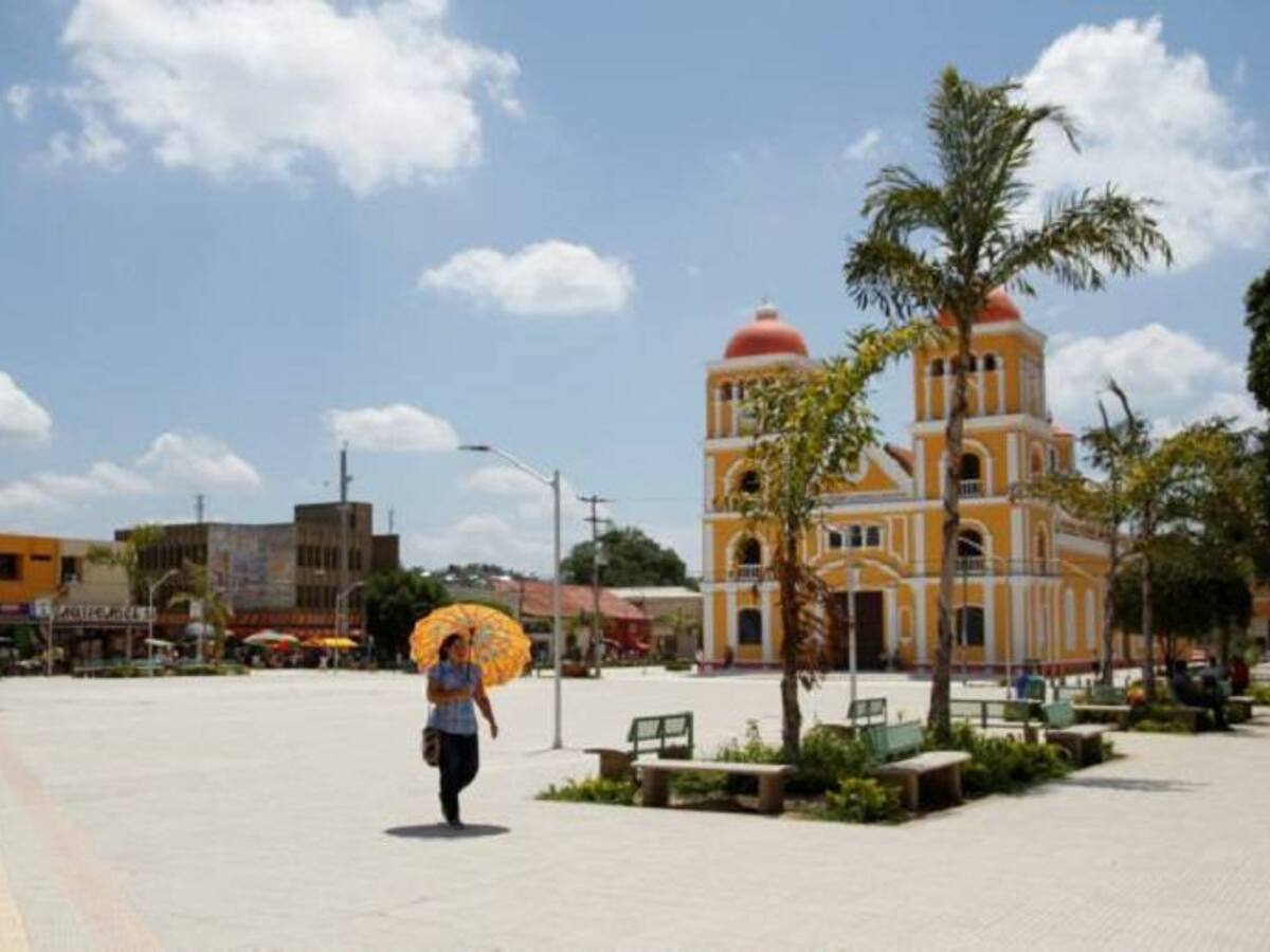 Gobernador de Bolívar oficializará inicio de obras en alcantarillado de El Carmen