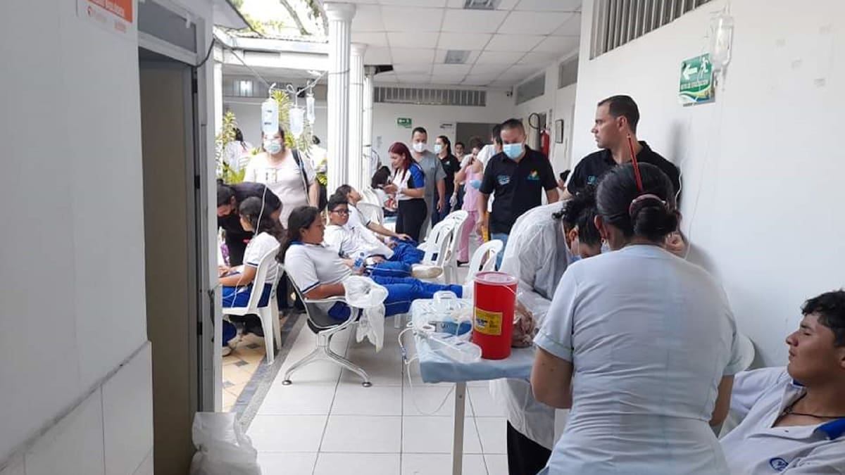 En Rivera, intoxicación masiva de estudiantes