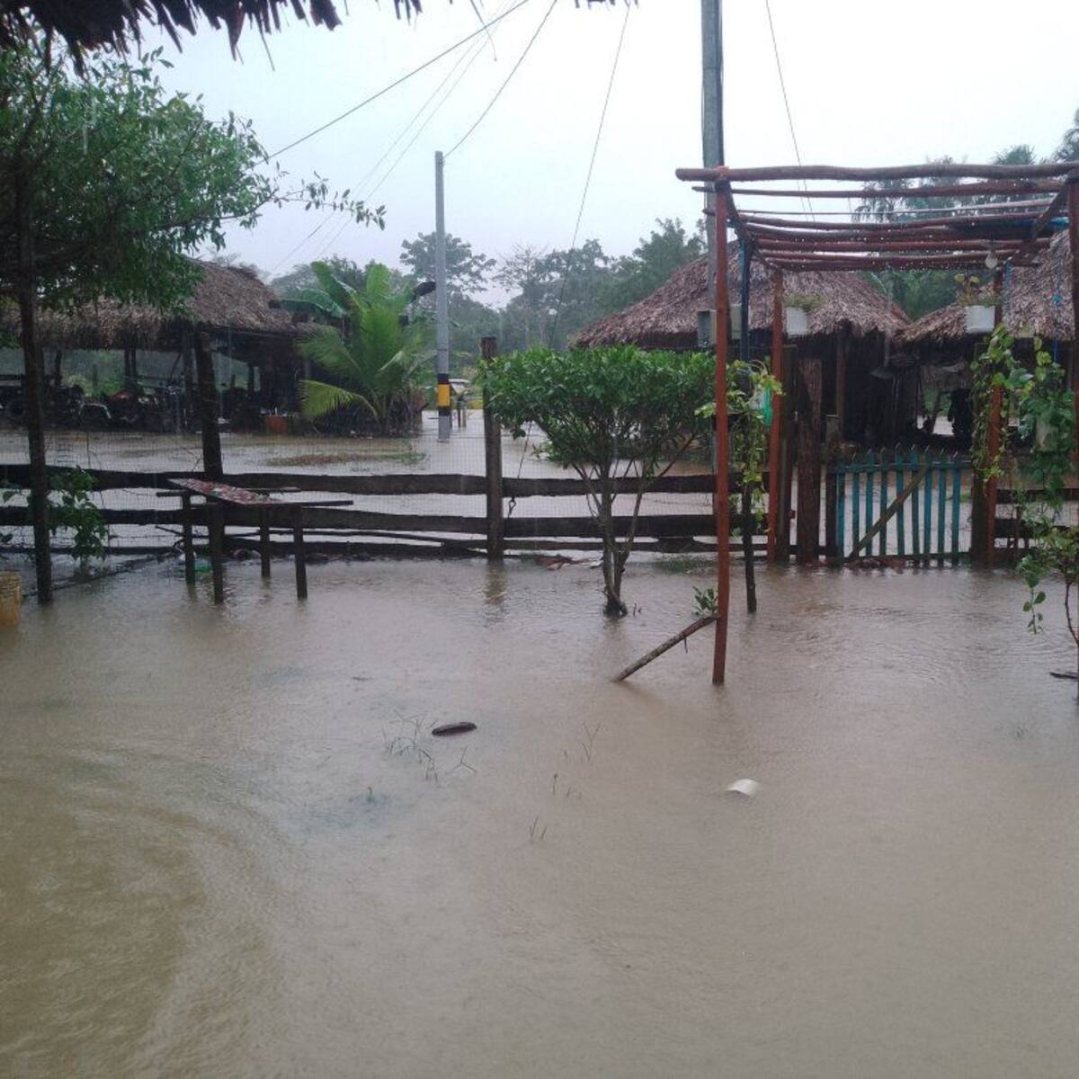 Lluvias torrenciales desatan emergencia por inundaciones en varios municipios de Córdoba