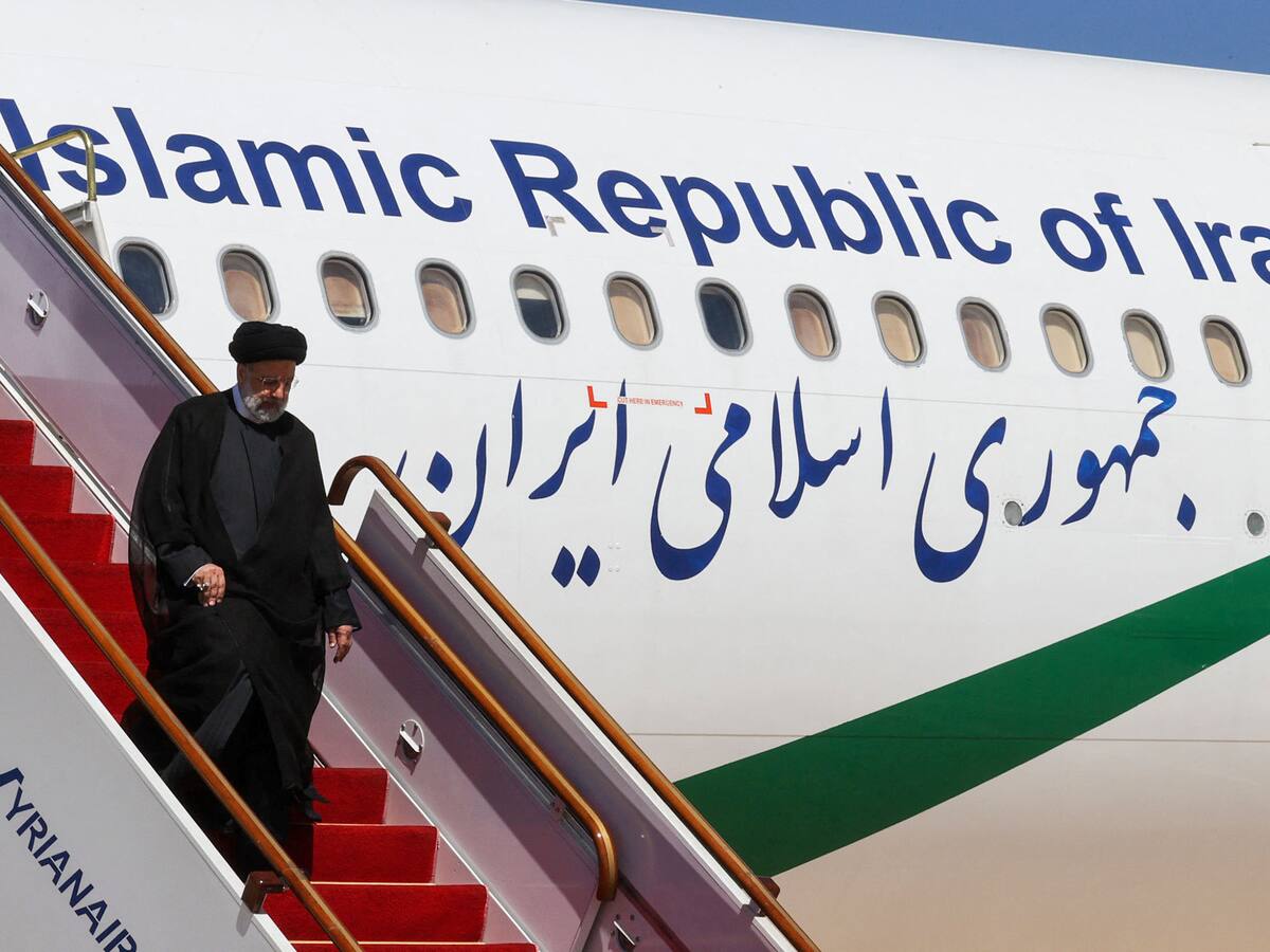 Irán suspende vuelos en todo el país ante posible represalia de Israel