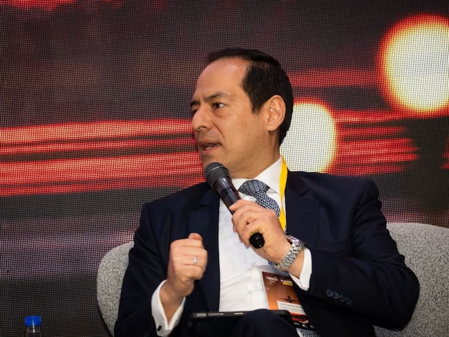 Juan Carlos Quiñones, vicepresidente de la Cámara Colombiana de Infraestructura, en el foro El Dorado Max: la gran apuesta país | Foto: Caracol Radio
