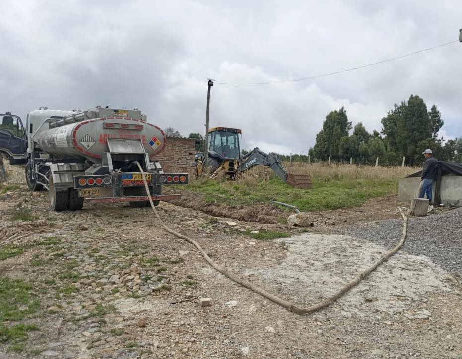 Lluvias intensas mantienen monitoreo constante y despliegue de maquinaria en provincias con mayor riesgo