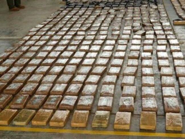 Colombia y EE.UU. decomisan tonelada y media de cocaína en el Caribe