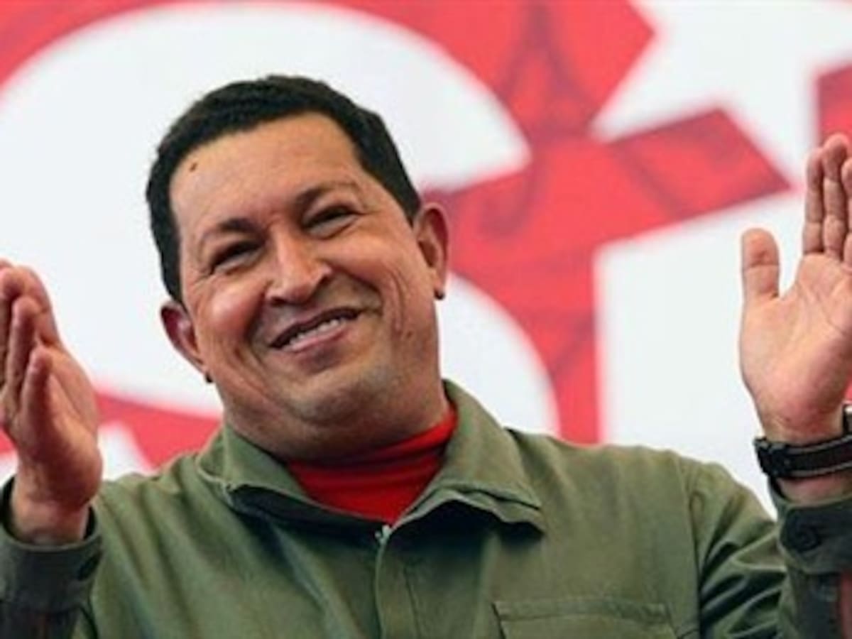 Chávez invita de nuevo al presidente Uribe a dialogar sobre una solución a la crisis