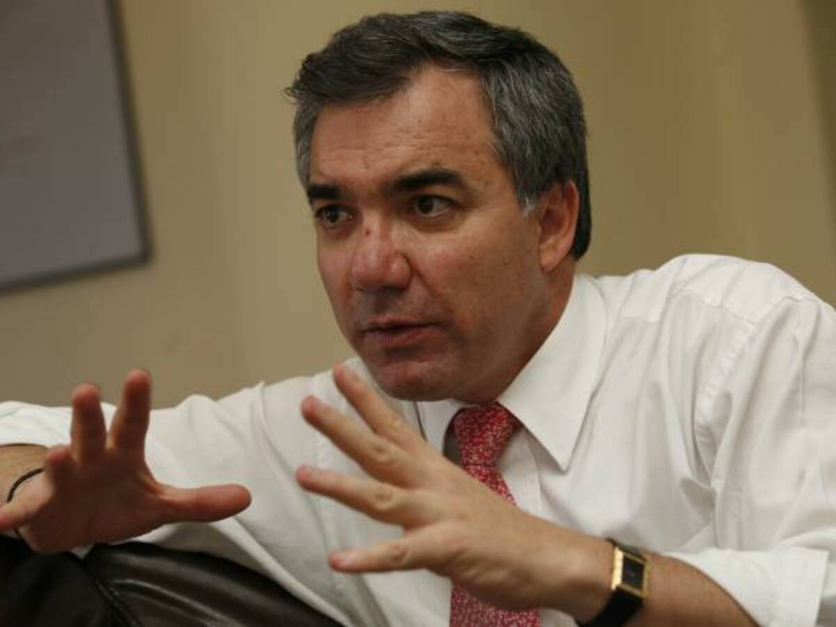 No puedo salir a reconocer algo que no hice: exministro Palacio
