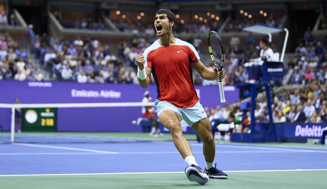 Carlos Alcaraz es finalista del US Open, tras vencer en un partido muy luchado al local Frances Tiafoe.