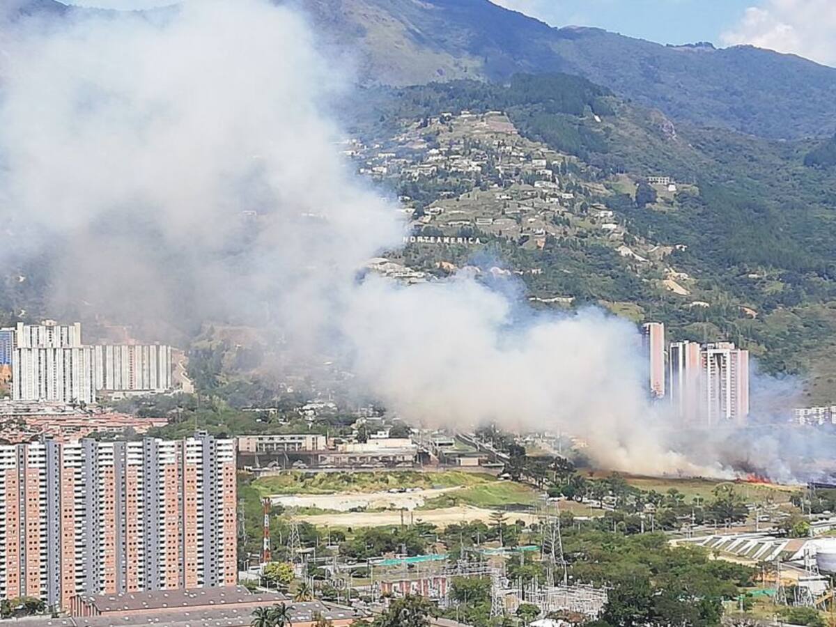 Tres incendios arrasaron con 10 hectáreas de bosque en Bello