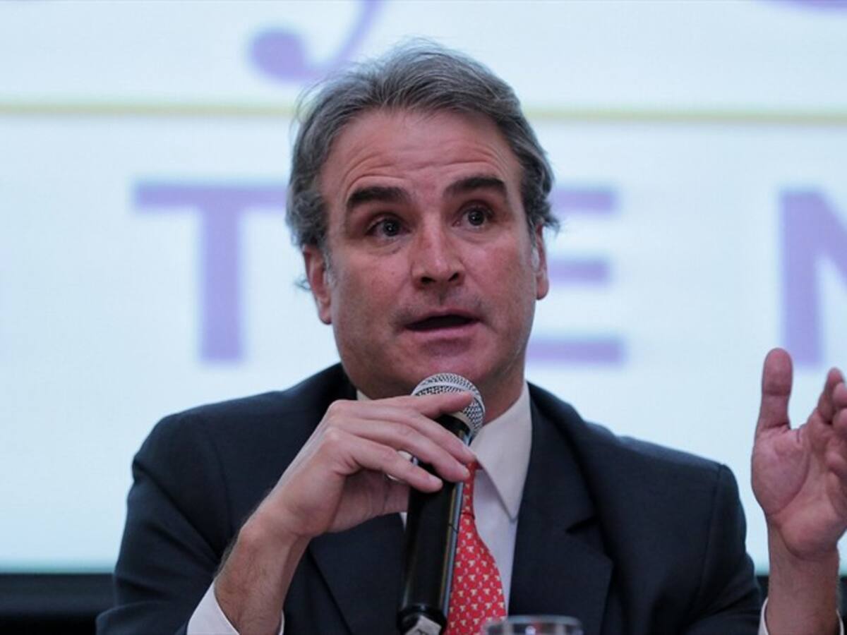 Entre más rápido se le pague a las pymes, menor es el endeudamiento: Pablo Felipe Robledo