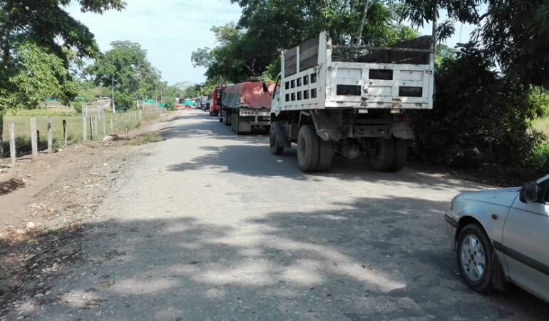 Vía de entrada al municipio de Tibú