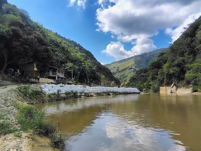Empresa Electrificadora de Santander, Essa