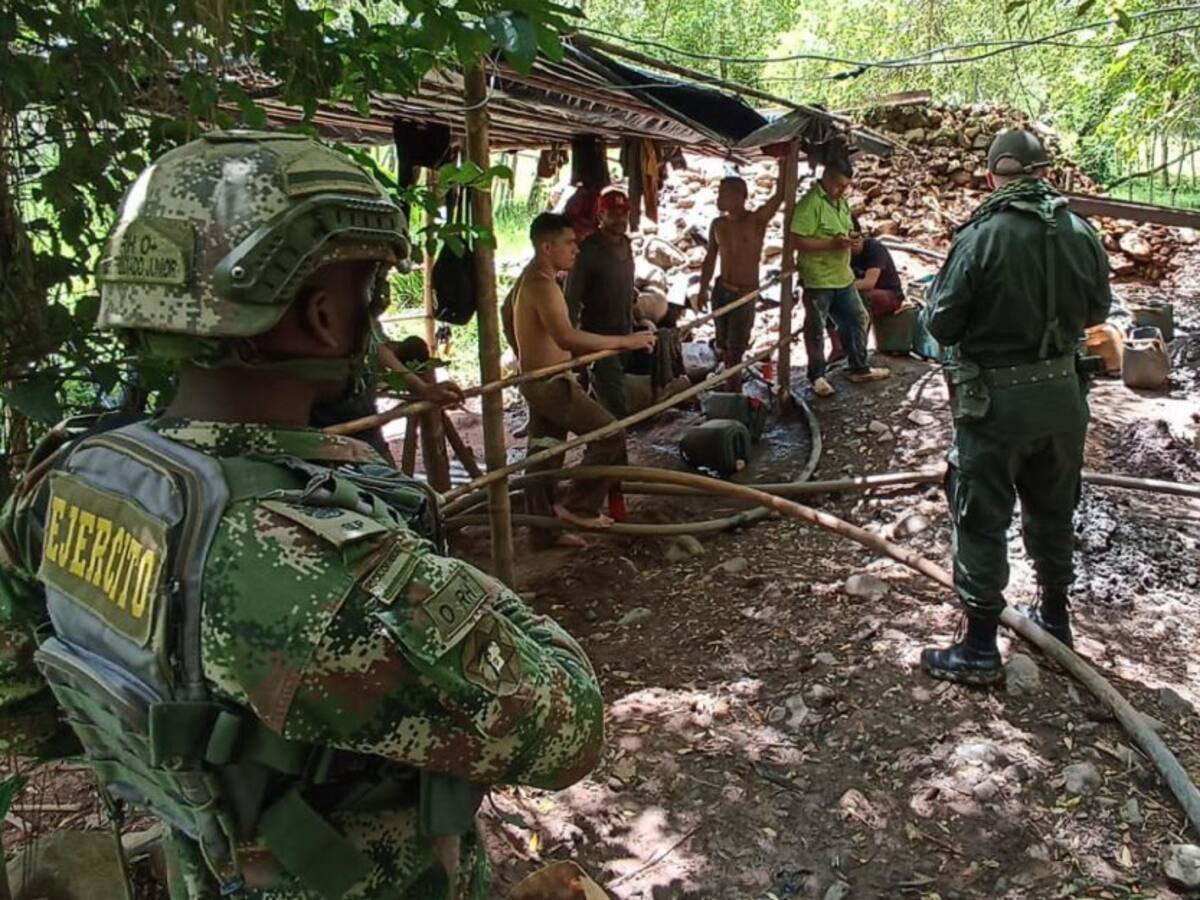 Detenidas 15 personas en Supía por minería ilegal