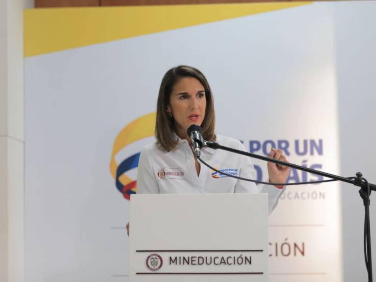 MinEducación rechaza licencia de 45 días a rector de la Uniautónoma