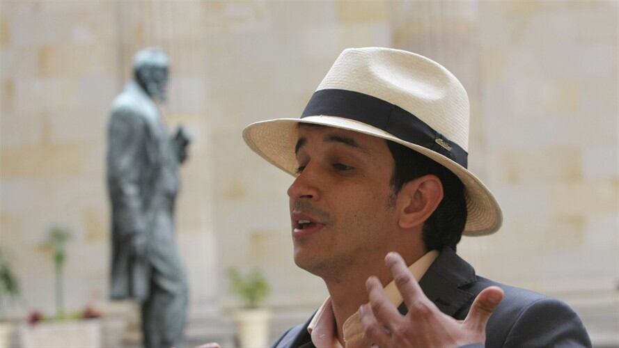 En diálogo con La W, el representante a la Cámara por el Polo Democrático, desmintió haber acosado sexualmente a su expracticante, Andrea Olaya, tal como ella denunció.. Foto: Colprensa