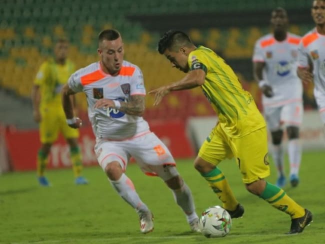 Aficionado del Bucaramanga fallece tras caer de la tribuna del estadio
