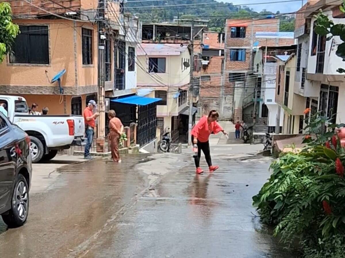 Barrio Villa Rosita de Ibagué: entre aguas putrefactas y el olvido institucional.