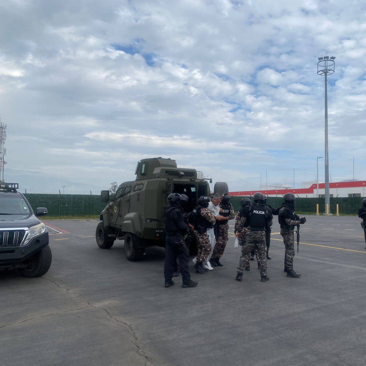Jorge Glas fue trasladado a cárcel de máxima seguridad de Guayaquil