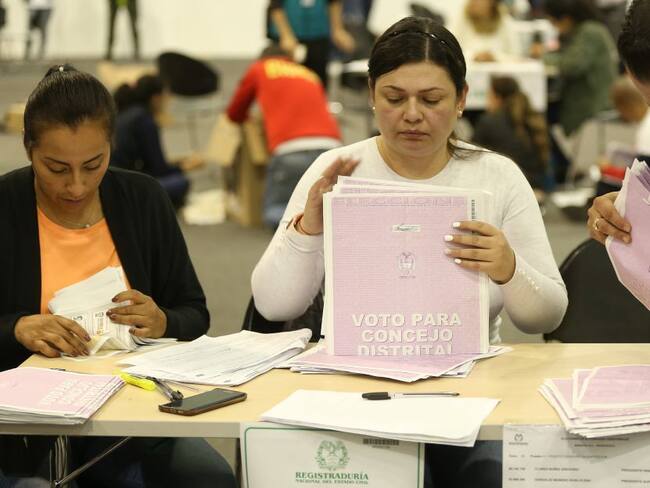 Cambio Radical denuncia a Fiscalía irregularidades en escrutinio de votos