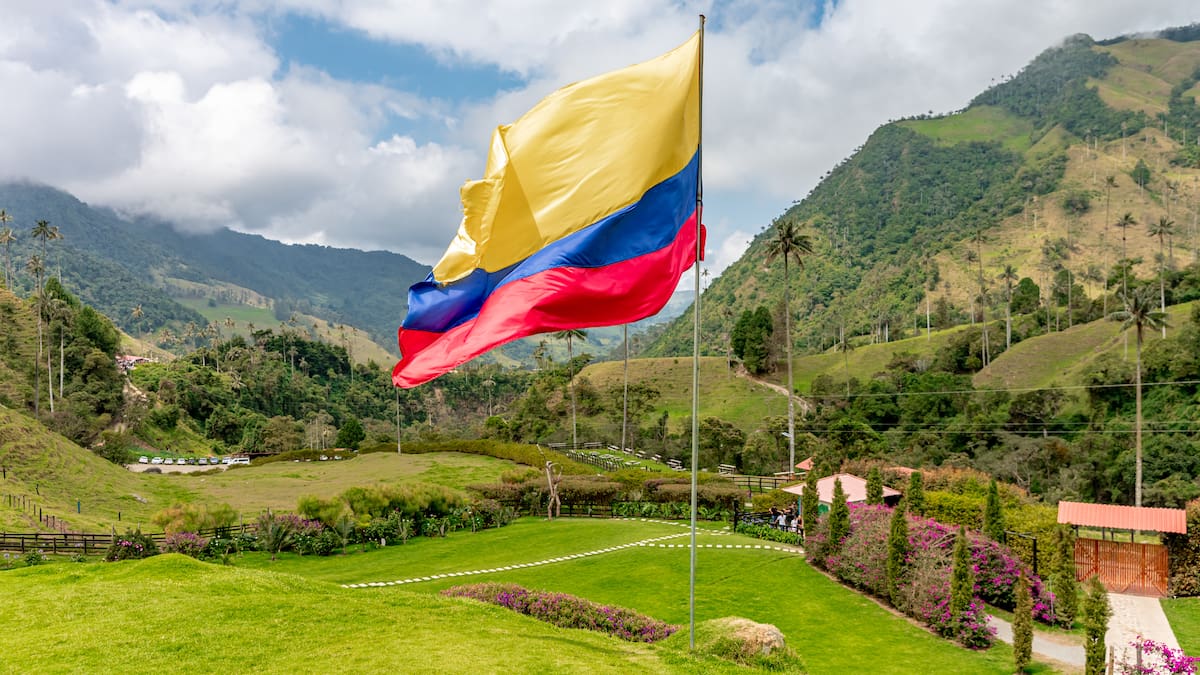 Aníbal Gaviria volvió a insistir en la propuesta de una Colombia Federal