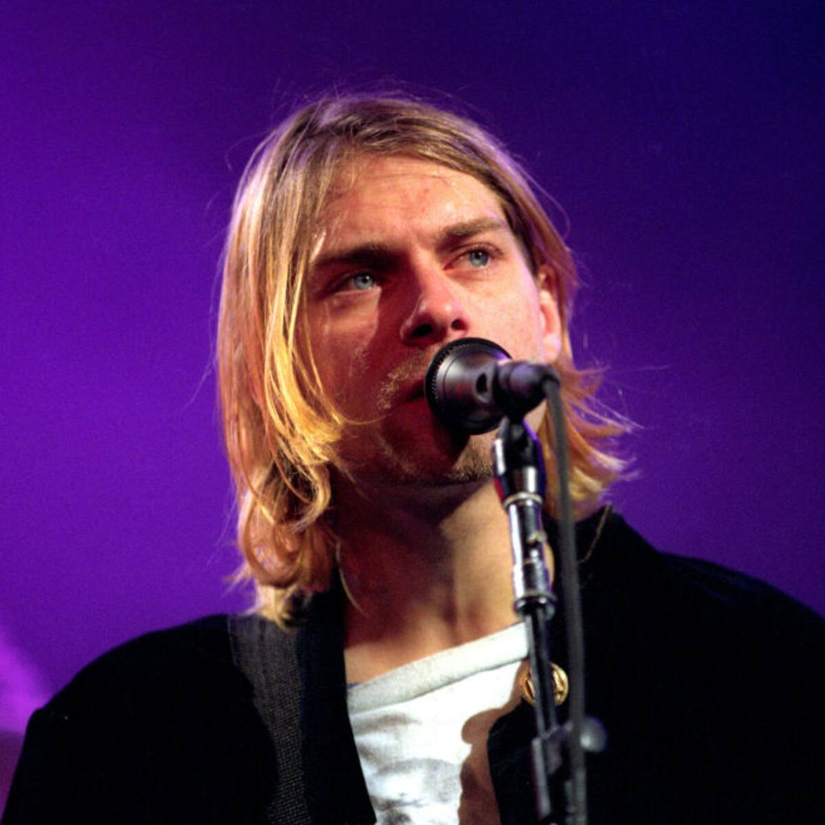 Nuevo informe forense independiente asegura que Kurt Cobain no se suicidó, sino que fue asesinado